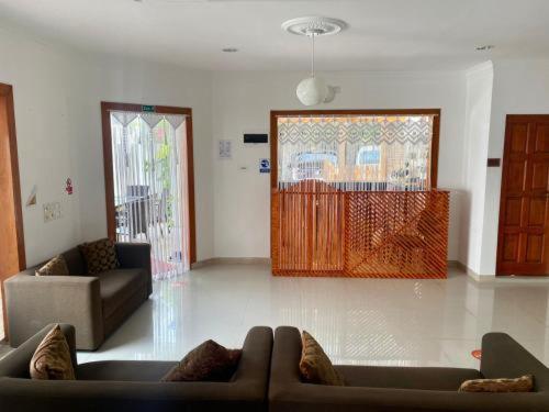 Alaika Maafushi Hotel Exterior foto